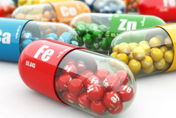 Фотография к новости: Эндокринолог дәрумендердің зияны туралы айтты