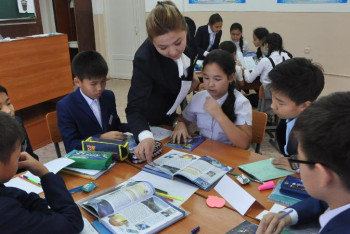 Фотография к новости: Солтүстік Қазақстанда мектеп мұғалімдеріне қажеттілік шешімін тапты