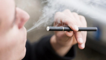 Фотография к новости: ﻿Түркия электронды темекіні сатуға тыйым салмақ 