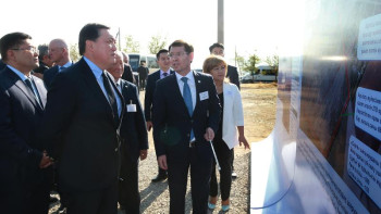 Фотография к новости: Мамин жұмыс сапарымен Шымкент пен Түркістан қалаларында болды