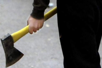 Фотография к новости: Мектепке балта алып кірген 8-сынып оқушысы ұсталды