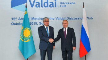 Фотография к новости: Тоқаев: Күн тәртібіне шыққан мәселені дер кезінде шешу керек