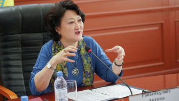 Фотография к новости: Экосағат. Пластик пакеттердің орнына экосөмкелерді пайдалану керек - министр