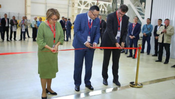 Фотография к новости: Қазақстан ғалымдары мен кәсіпкерлері ең қуатты автотрансформаторды таныстырды