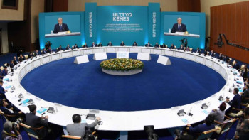 Фотография к новости: Ұлттық кеңес жиынында салық заңнамасы мен бюджеттік жүйені жетілдіру мәселелері қарастырылды