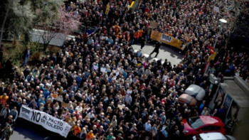 Фотография к новости: Әлем елдерінде ереуіл белең алды