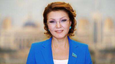 Дариға Назарбаева ұстаздарды кәсіби мерекесімен құттықтады