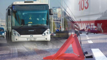 Фотография к новости: Елордада мектеп автобусы мен жолаушылар автобусы соқтығысты