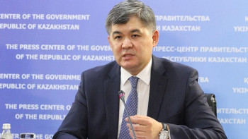 Фотография к новости: Біртанов Атыраудағы дәрігерлер ісі жайлы: Баланың өлімі туралы жазбаны өзгертуге болар еді