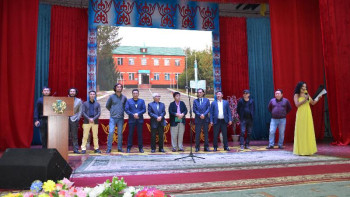 Фотография к новости: Қаламгерлер Қасым Қайсенов атындағы ﻿шекара заставасына барды