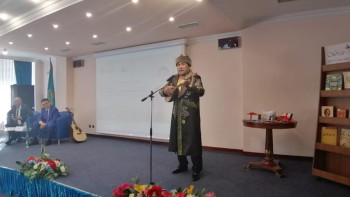 Фотография к новости: Елордада Абайға арналған әндер шырқалды