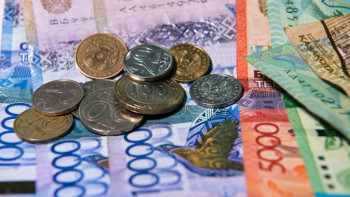 Фотография к новости: Салық төлеуден жалтарған 100 жеке тұлғаның тізімі жарияланды 