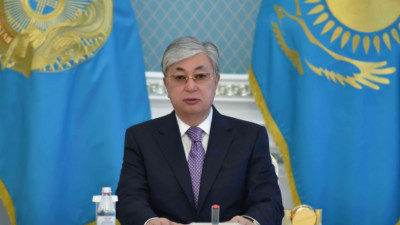 Мемлекет басшысы Қазақстан кәсіподақтарын кәсіби мерекелерімен құттықтады