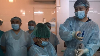 Фотография к новости: Қарағандыда эндоскопиялық әдіспен омыртқаға ота жасалатын болды