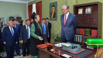 Президент Әбіш Кекілбайұлы атындағы Маңғыстау облыстық тарихи-өлкетану музейіне барды 