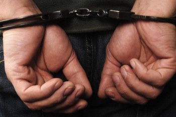 Фотография к новости:  Қарағандыда дәмхананы "жарып" жібермек болған азамат ұсталды