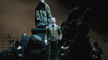 Фотография к новости: Елордада "Дон Карлос" операсының премьерасы өтті