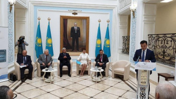 Фотография к новости: Ресейде заманауи қазақ әдебиетінің орыс тіліндегі антологиясы таныстырылды