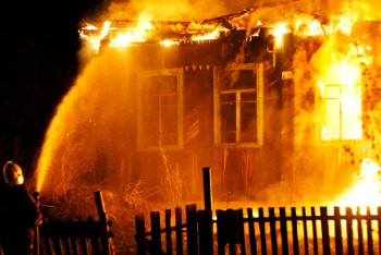 Фотография к новости: Үйден шыққан өрт әйелдің өмірін жалмады