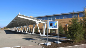 Фотография к новости: ﻿Оралдағы мектепте күн станциясы іске қосылды