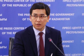 Фотография к новости: Министрлік жұмысының тиімділігін арттырамыз – Аймағамбетов