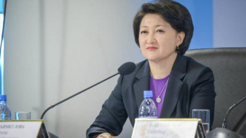 Фотография к новости: Райымқұлова мәдениет қайраткерлерінің әлеуметтік жағдайын жақсарту мәселесі туралы баяндады