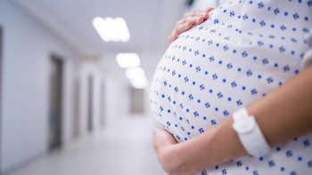 Фотография к новости: Жүкті әйелдің бауырынан құрт табылды