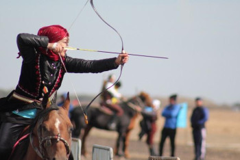 Фотография к новости: Әлия Бекен, мерген: Садақ атуға арналған оқулық керек