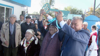 Фотография к новости: Алматы облысында көпбалалы отбасылар баспаналы болды 