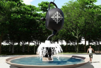 Фотография к новости: Кесеге шәй құйылып жатыр: Түркістанда ерекше субұрқақ ашылды