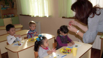 Фотография к новости: Балабақша қызметкерлерінің 40%-ында арнайы білім жоқ – Исимбаева