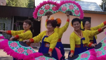 Фотография к новости: Зейнеткерлердің тынысын кеңейткен орталық