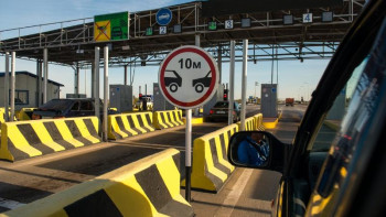 Фотография к новости: Министр: Ақылы жолдан жылына 4 млрд теңге кіріс кіреді