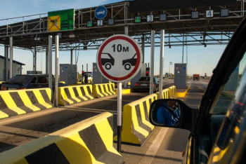 Фотография к новости: Министр: Ақылы жолдан жылына 4 млрд теңге кіріс кіреді