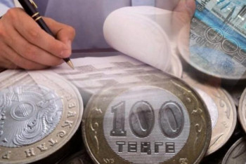 Фотография к новости: Салық берешегі тізіміне іліккен қазақстандықтар қарыздарын төлей бастады