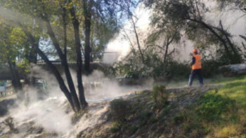 Фотография к новости: Алматы көшелерін ыстық су басты