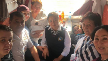 Фотография к новости: Ақтөбе-Алматы бағытындағы пойызда нәресте дүниеге келді