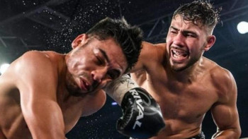 Фотография к новости: Қазақстандық боксшы Канадада өткен жекпе-жекте жеңіске жетті 