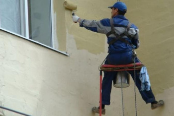 Фотография к новости: Қарағанды облысында тұрғын үй қасбеттері жөнделеді 