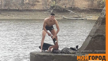 Фотография к новости: Оны құтқаруға ешкім талпынған жоқ –  Оралда қызды құтқарып қалған полицей 