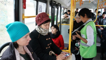 Фотография к новости: Семейдің автобустарында электронды төлем іске қосыла бастады