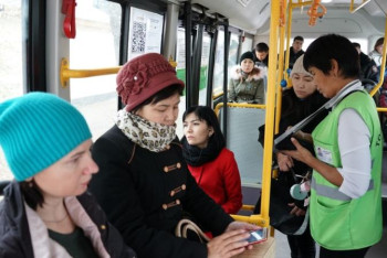 Фотография к новости: Семейдің автобустарында электронды төлем іске қосыла бастады