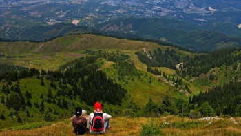 Фотография к новости: Президент "Көк-жайлауда" құрылыс жүргізуге тыйым салды