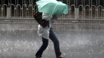 Фотография к новости: Ауа райына байланысты екі өңірде ескерту жарияланды