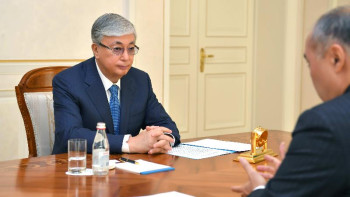 Фотография к новости: Тоқаев Ұлттық қоғамдық сенім кеңесінің мүшелерімен кездесті