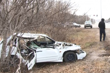 Фотография к новости: Қарағандыда "Газель" мен "ВАЗ" автокөліктері соғысып, 17 жастағы жолаушы қаза болды