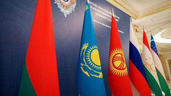 Фотография к новости: Бакуда ТМД қорғаныс министрлері кеңесінің отырысы өтті