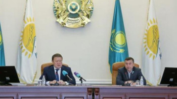 Фотография к новости: Солтүстік Қазақстан басшысы депутаттарды белсенділікке шақырды