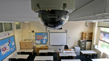 Фотография к новости: ШҚО-да бірнеше мектепке бейнебақылау қойылды