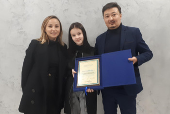 Фотография к новости: Данэлия Тулешова Қазақстанның туризм елшісі атанды